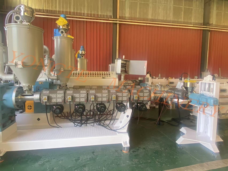 Ο εξοπλισμός PPR PPPR της Yongte Plastic Machinery παραδόθηκε γρήγορα, με εξαιρετική απόδοση και ποιότητα.