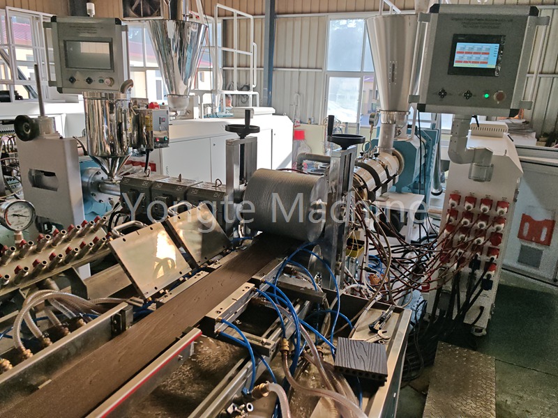 Τι να κάνετε εάν ο εξωθητήρας ξύλου πλαστικού κάνει ξαφνικά θόρυβο κατά τη λειτουργία;