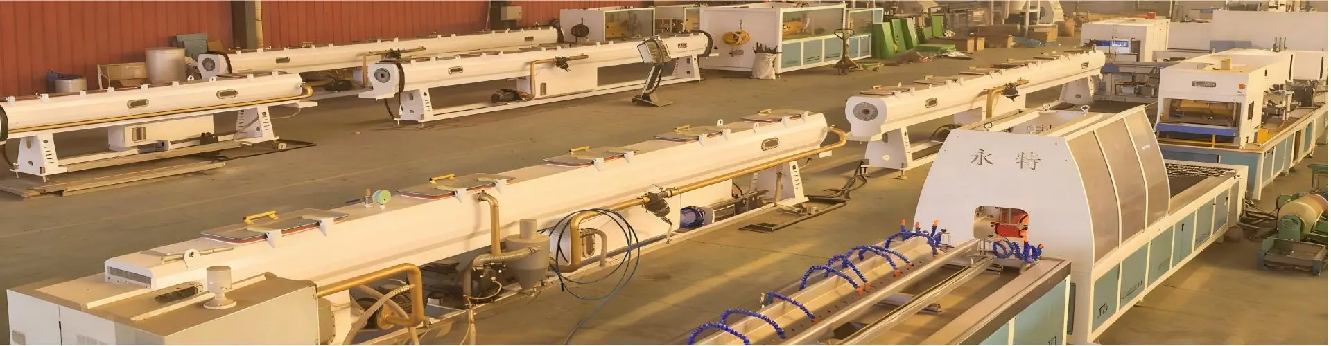 Μηχανή εξώθησης πλαστικών σωλήνων