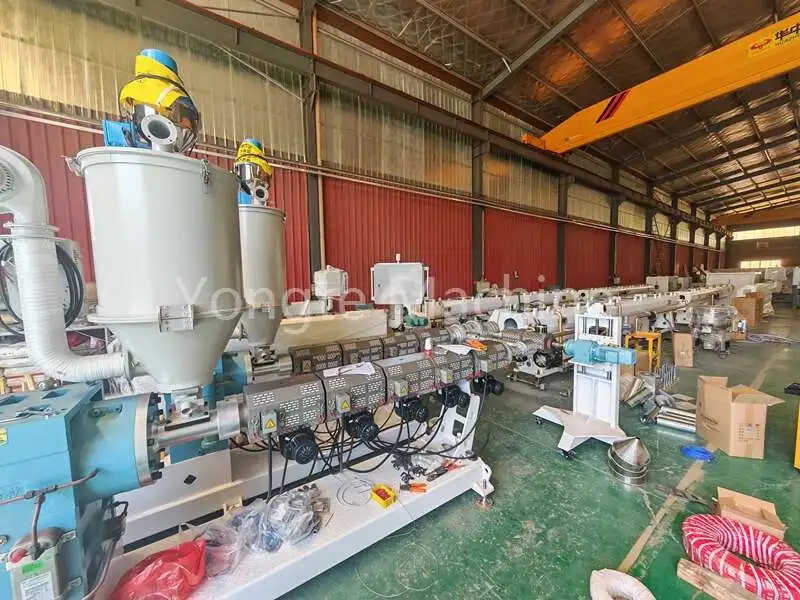 75-125mm Τρία στρώματα PPR Pipe Extrusion Line