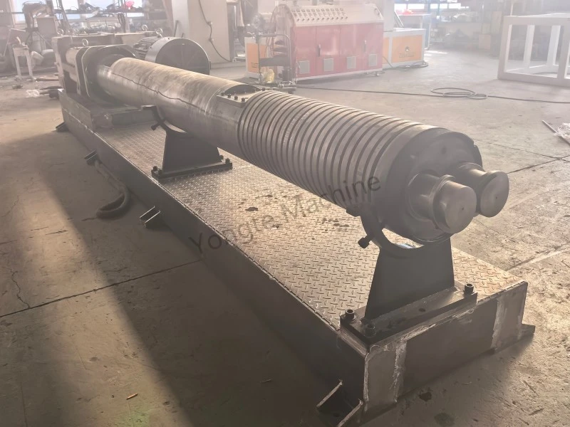 Assembly of High-efficiency Parallel Twin-screw Extruders for Recycling Plastic Film Wastage