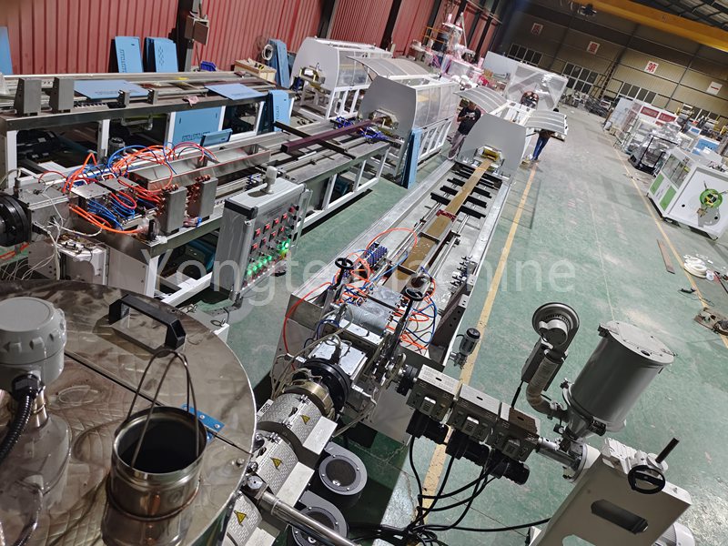 Yongte Wood Plastic Composition Machine WPC Ροή παραγωγής
